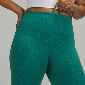 Wunder Train High-Rise Crop 23"